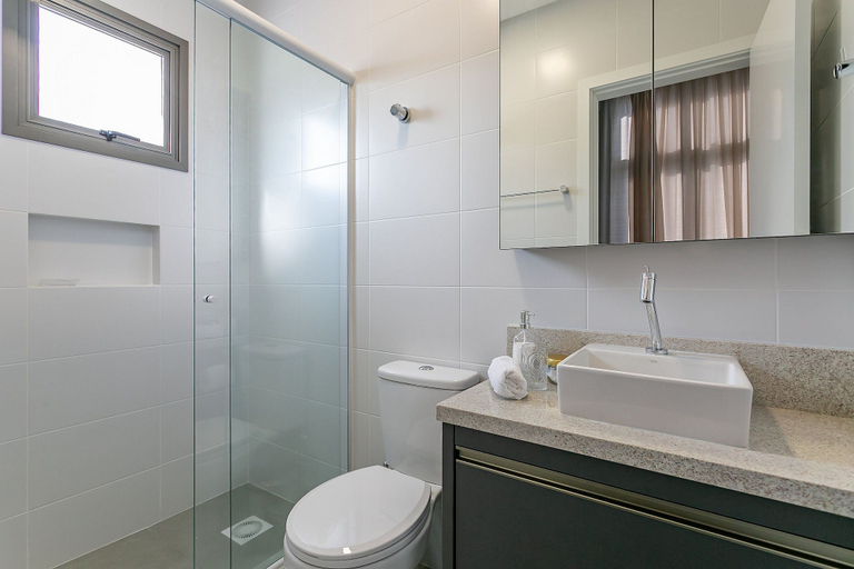 Bathroom 3, Modern Loft 750m From Canas Beach Tps201, Florianopolis