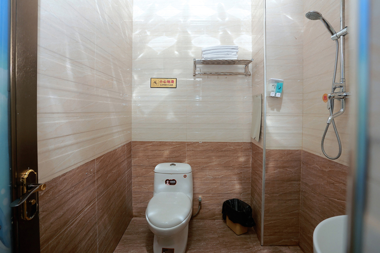 Bathroom 2, Yunmeiting Hotel, Xishuangbanna Dai
