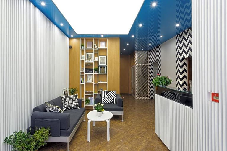 Others 4, Dunav Apartment House, Stolichna