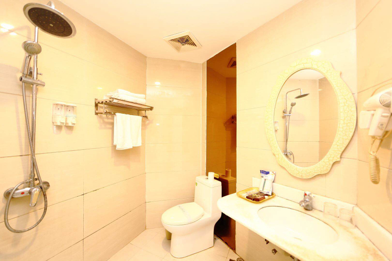 Bathroom, Fuhua Hotel, Ganzhou