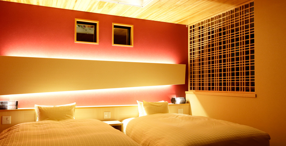Bedroom 2, Futaritowani En, Izu
