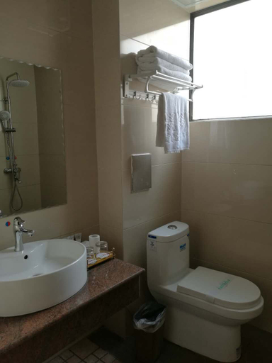 Bathroom 3, Huayuan Business Hotel, Lincang