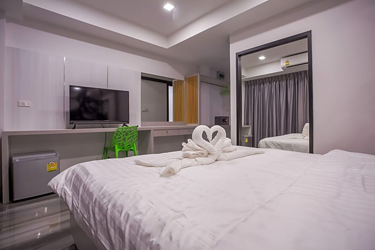 Bedroom 3, フランキーズ イン, Pattaya