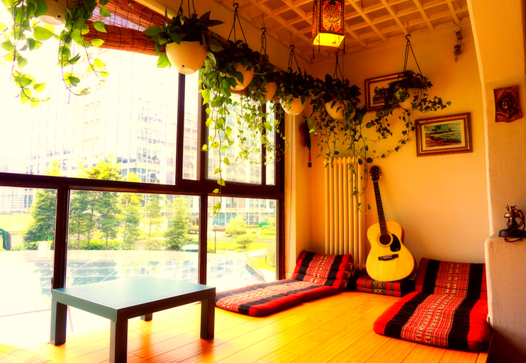 Others 5, Tang Town, Chengdu