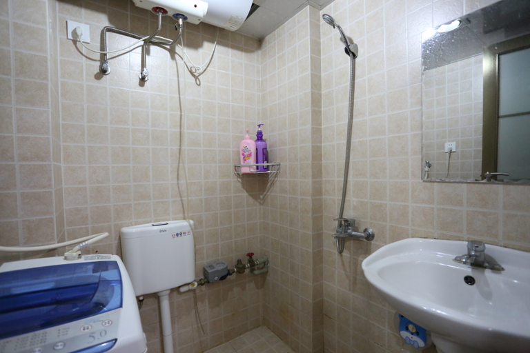Bathroom 2, Yimi Yangguang Inn, Changsha