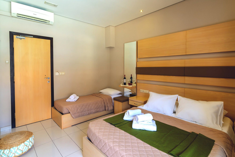 Bedroom 5, Relax Paleochora, Crete
