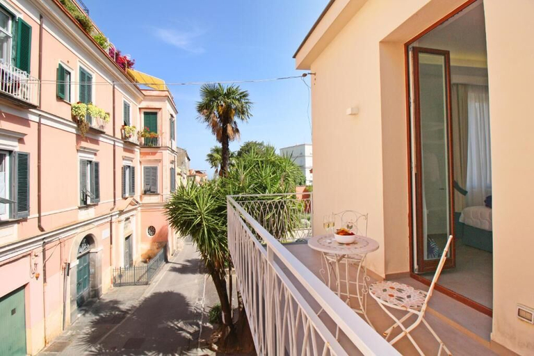 Exterior & Views, Le Camere del Tappezziere, Napoli