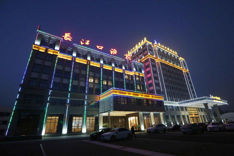 Exterior & Views 1, Chang Jiang Kou Holiday Hotel, Suzhou