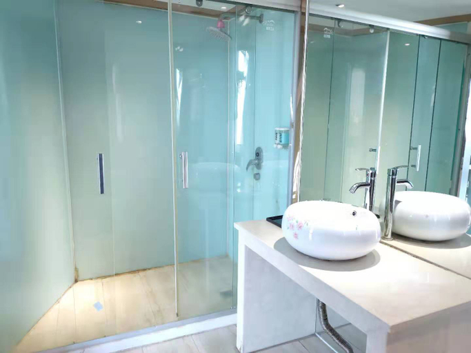 Bathroom 3, Borui Business Hotel, Jiaxing
