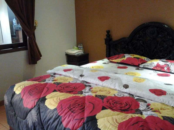 Bedroom 2, Istana Griya 2 Hotel, Solo