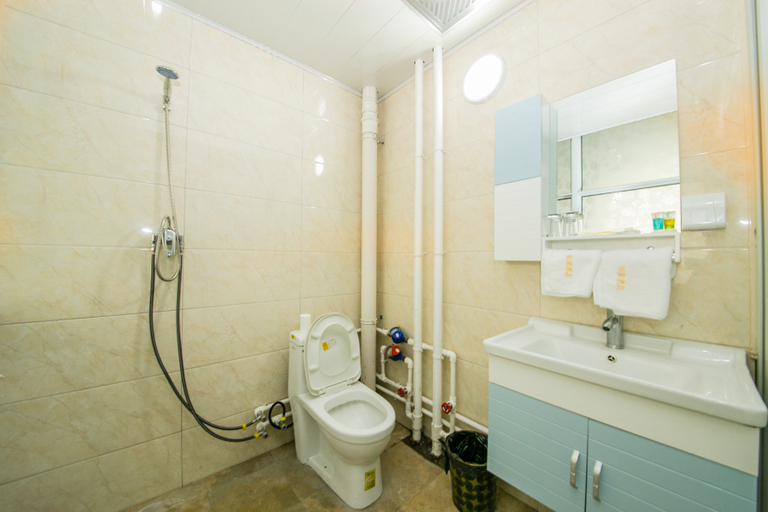 Bathroom 3, Hanxu Hotel, Kaifeng