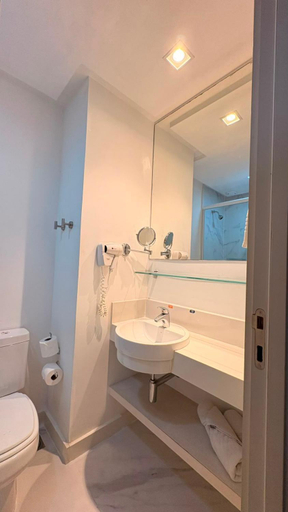 Bathroom 3, Aera Copacabana, Rio de Janeiro