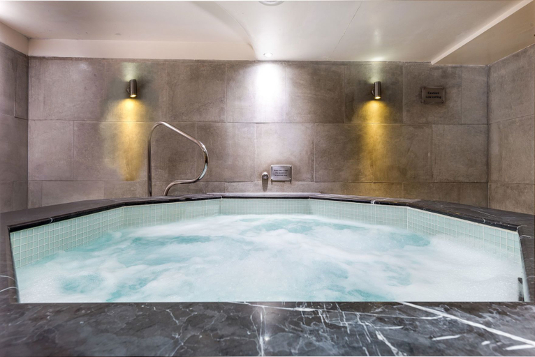 Sport & Beauty 4, Roland House, London