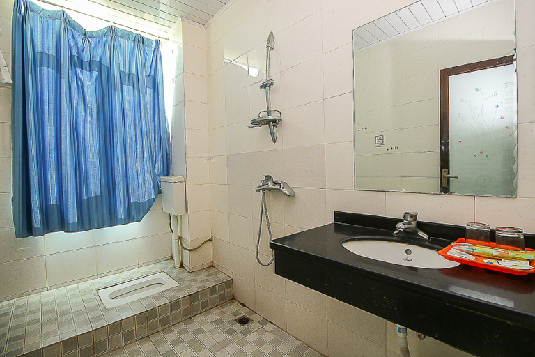 Bathroom 3, Amy  selected hotel（haikou  RT-mart）, Haikou