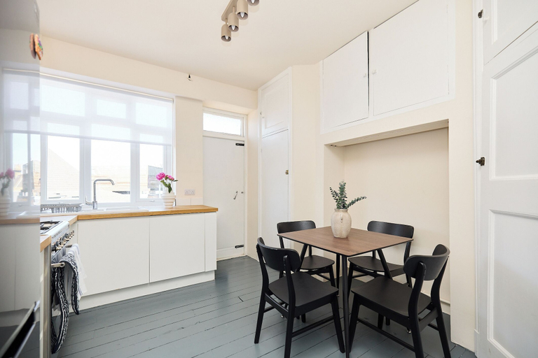 Dining 5, The Green Room on New Park, London