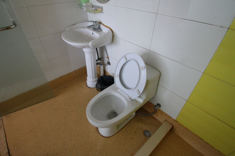 Bathroom 2, Karma Hotel, Shanghai