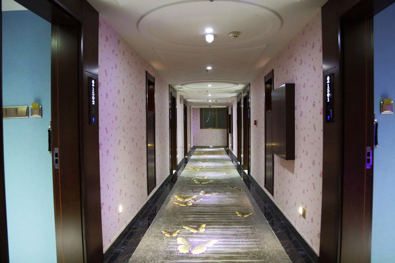 Others 2, Asia Theme Hotel, Honghe Hani and Yi