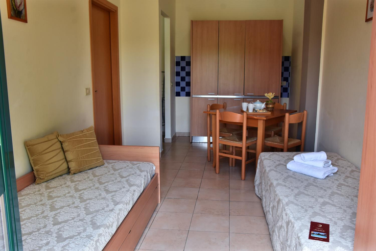 Bedroom 3, Villaggio Artemide, Messina