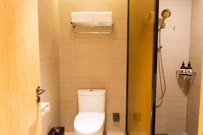 Bathroom 4, JI Hotel Suzhou Shishan Binhe Road, Suzhou