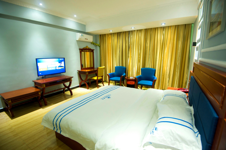 Bedroom 2, Chun yang Hotel, Hainan