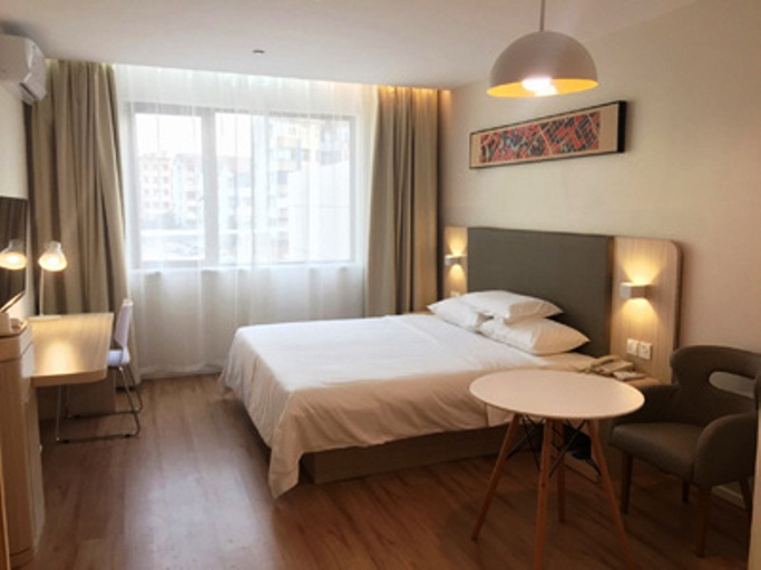 Bedroom 2, Hanting Hotel Tongxiang Zhenxing Road, Jiaxing