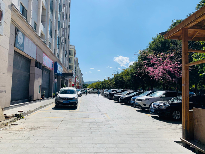 Others 4, Huayuan Business Hotel, Lincang