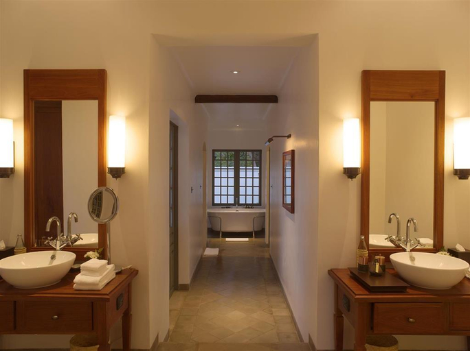 Bathroom 4, Amantaka, Luang Prabang