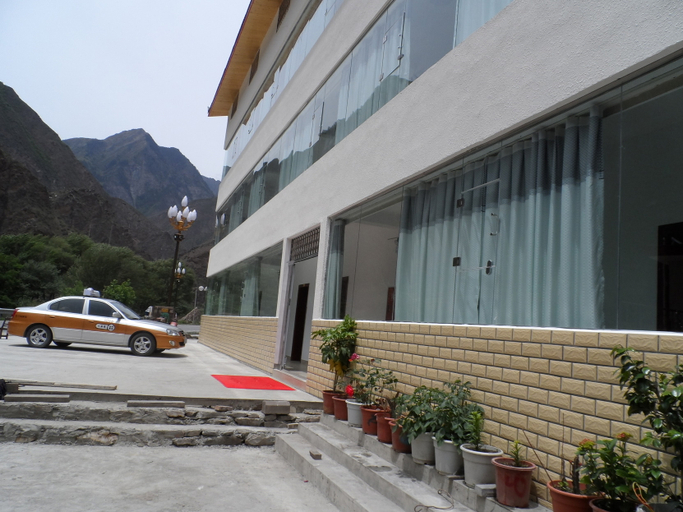 Others 5, Xinliang Hotel, Ngawa Tibetan and Qiang
