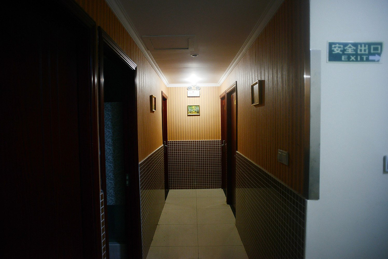 Others, Meiliang Inn, Shanghai
