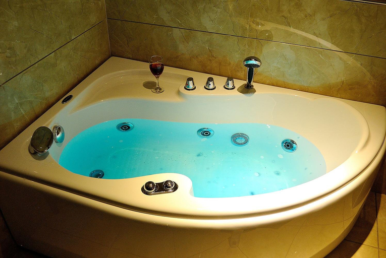 Bathroom, Long Du Hotel, Hangzhou