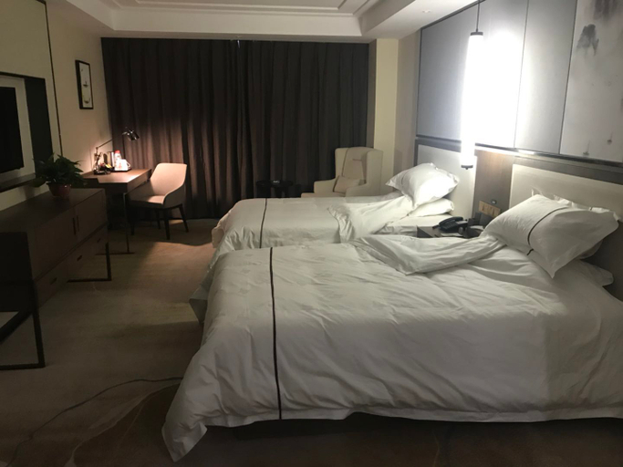 Bedroom 2, Ruiyun International Hotel, Luoyang