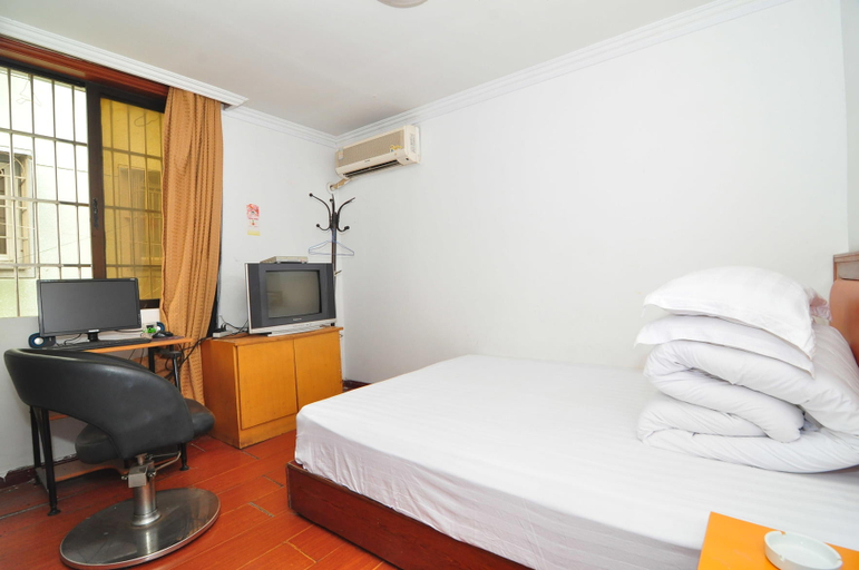 Bedroom 2, Xiaofeng Hotel, Ningbo