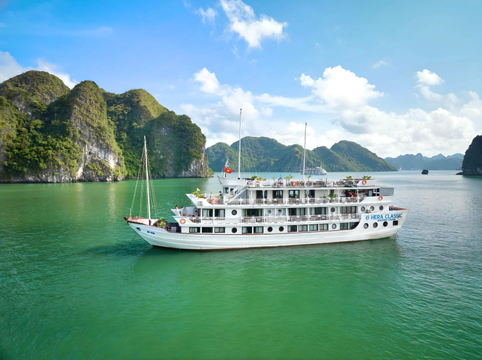 Exterior & Views 2, Hera Classic Boutique Cruise, Hạ Long