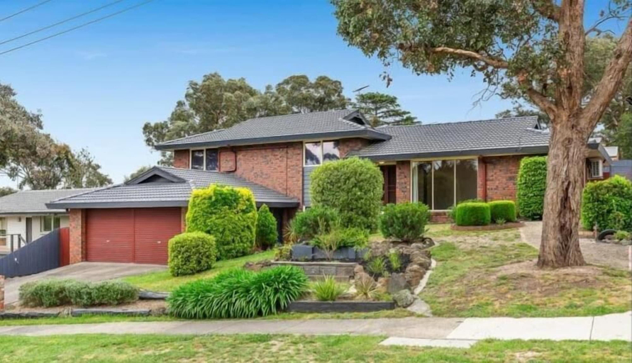 Exterior 5, 9 Anne St Diamond Cr, Nillumbik  - South-West