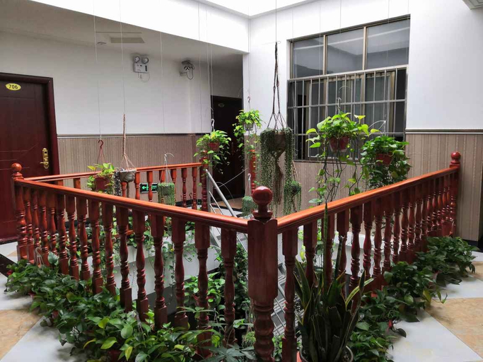Others 4, Shengangwan Hotel, Qujing