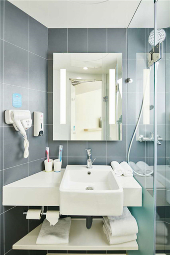 Bathroom, HanTing Hotel (Handan Yongnian Taiji Square), Handan