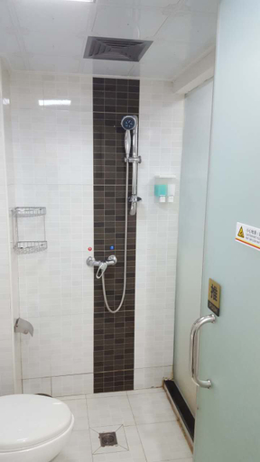 Bathroom 2, スーパー 8コレクションホテル(北京朝陽高速鉄道駅大悅城)(速8精选酒店(北京朝阳高铁站大悦城店)), Beijing