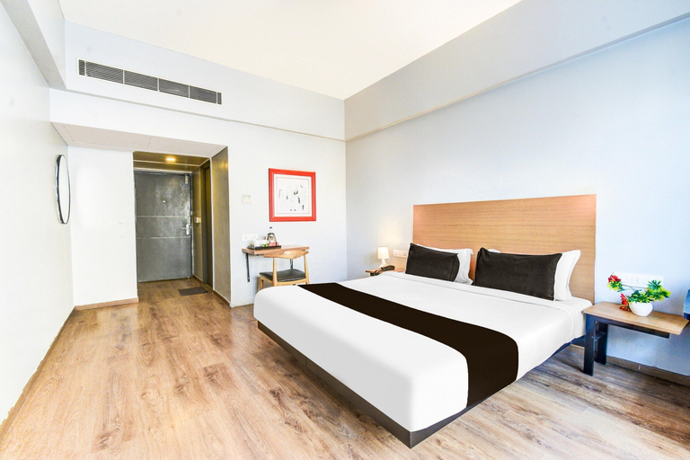 Room 4, Classic Lakdi Ka Pul, Hyderabad