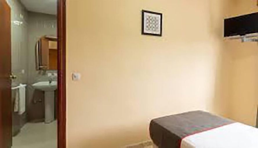 Bedroom 3, Hostal Restaurante Asador EL PAISANO, Sevilla