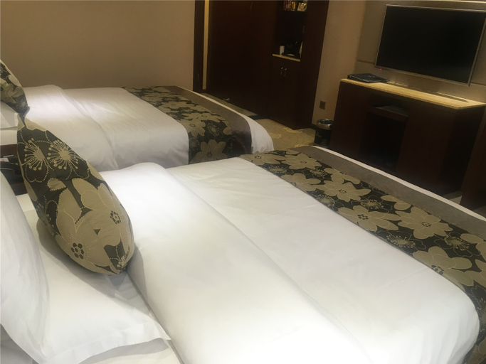 Bedroom 2, Ziyun Dongzimen Hotel, Anshun