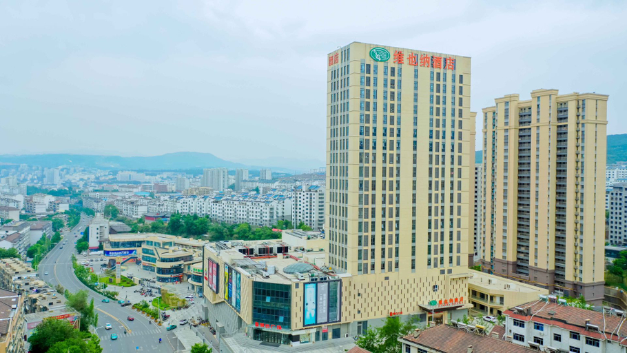 Others 4, Vienna Hotel (Yida Square Red Leaf Persimmon Rock Branch), Zibo