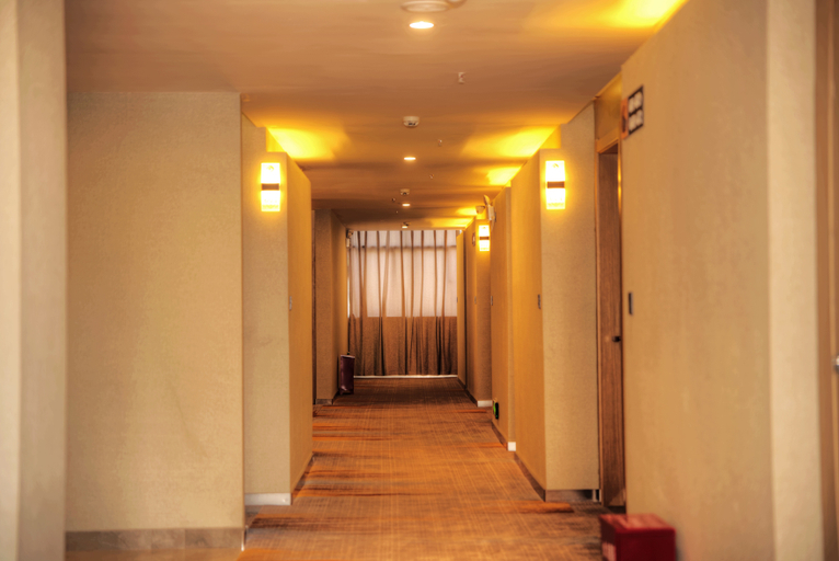 Others 4, Jinfang Hotel, Honghe Hani and Yi