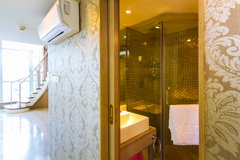 Bathroom, Langtai Service Apartment (Longhu Binjiang Tianjie Branch), Hangzhou