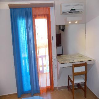 Others 3, Casa di Notos, Crete