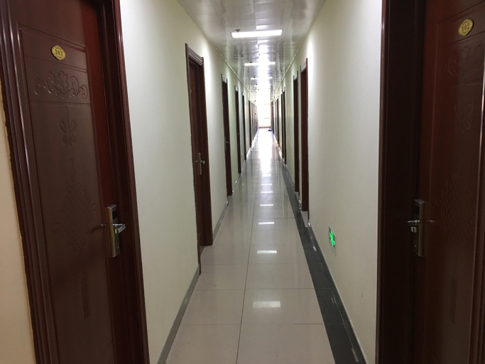 Others 2, 위펑 호텔(Yufeng Hotel), Beijing
