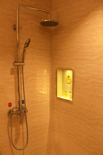 Bathroom 2, Baiyue Hotel, Shenzhen
