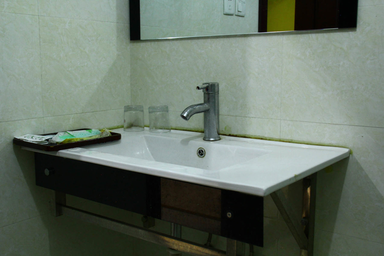 Bathroom 2, Hengdian Yuanhe Business Hotel, Jinhua