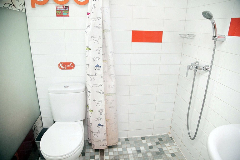 Bathroom 3, Pod Inn Wuxi Railway Station Shenglimen Branch, Wuxi