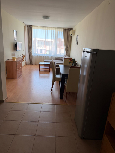 Interior 2, Apartment - Sleeps 6, Pet Friendly & 6 Pools, Nesebar