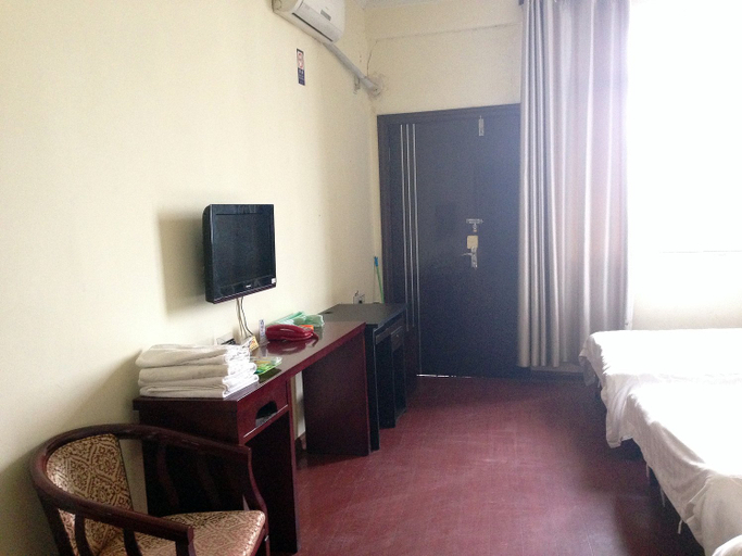 Bedroom 2, Baining Business Hotel, Nanning